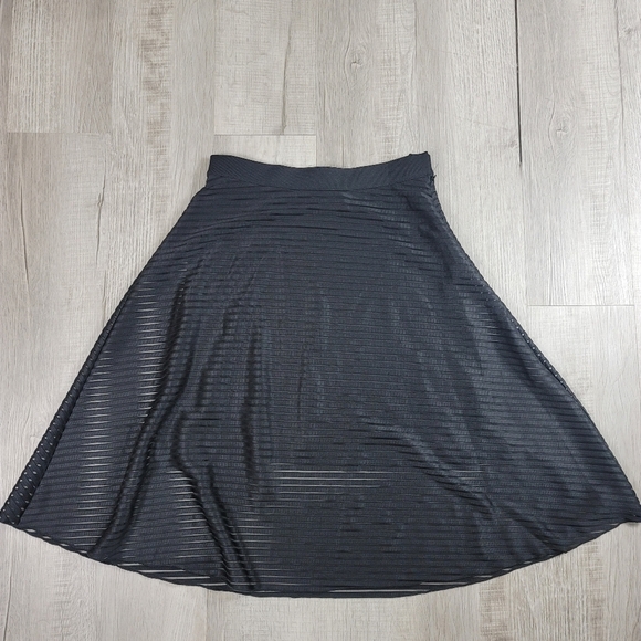 & Other Stories Black Striped A-Line Skirt - Picture 3 of 9